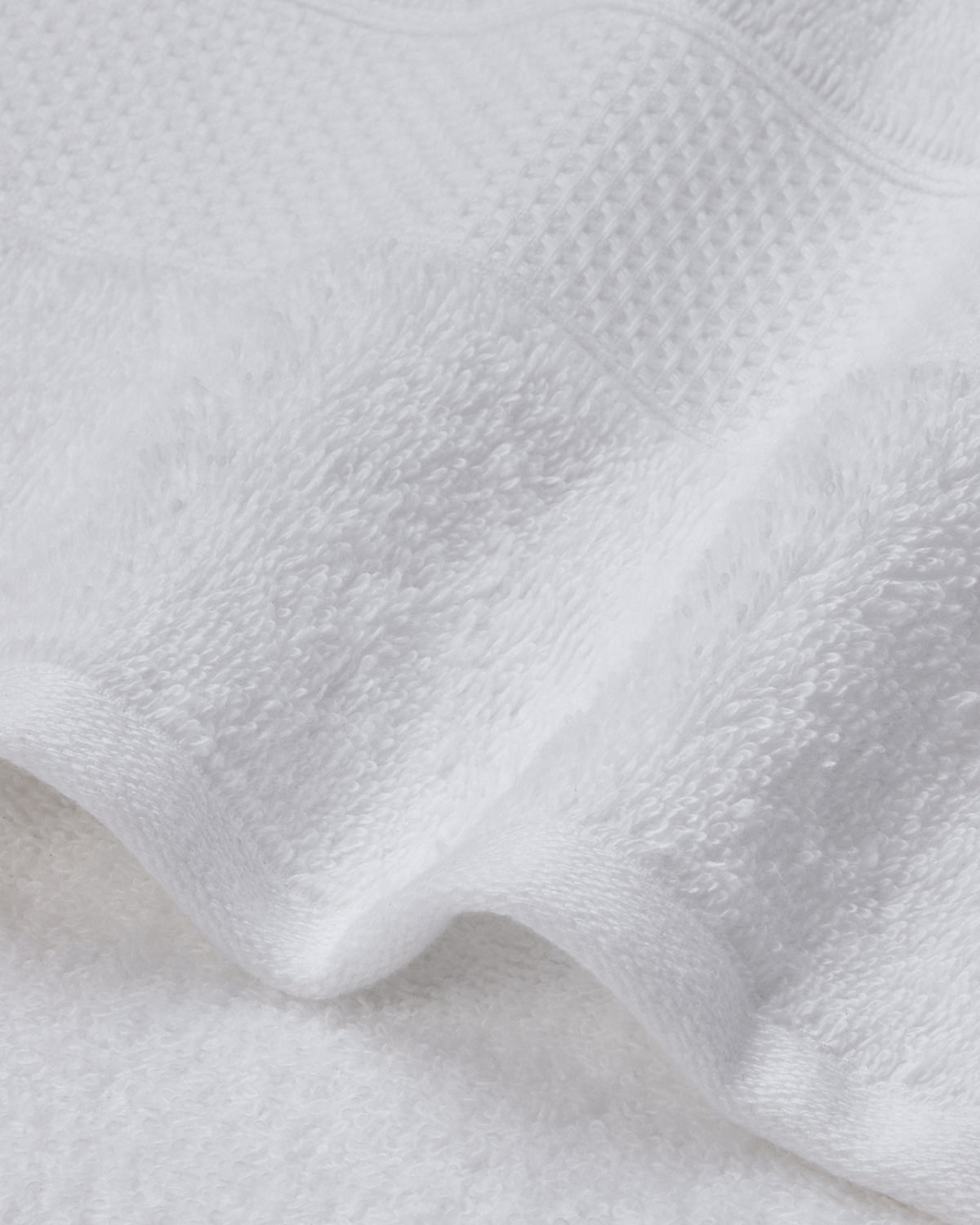 The Elite Collection | Small Bath Towel | 450 GSM | Star White