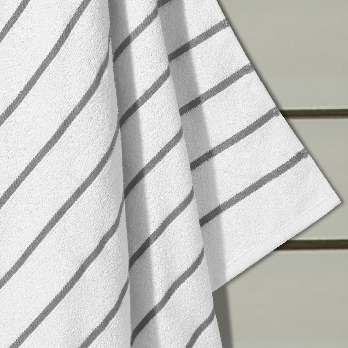 The Comfort Collection | Bath Towel | 300 GSM 100% Cotton | Deep Sage