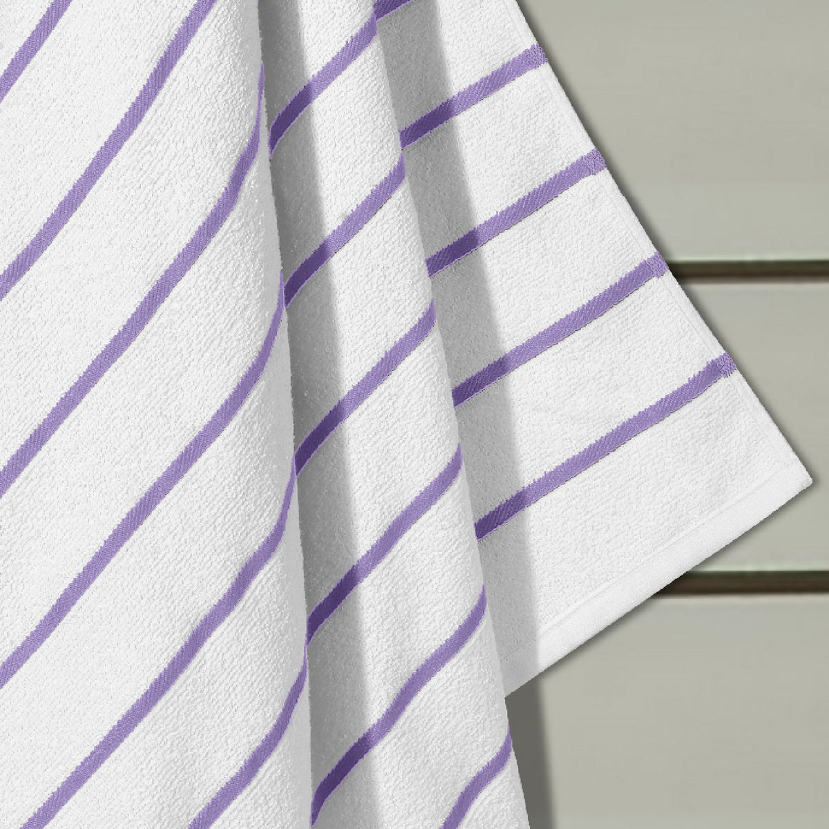 The Comfort Collection | Bath Towel | 300 GSM 100% Cotton | Fresh Lavender