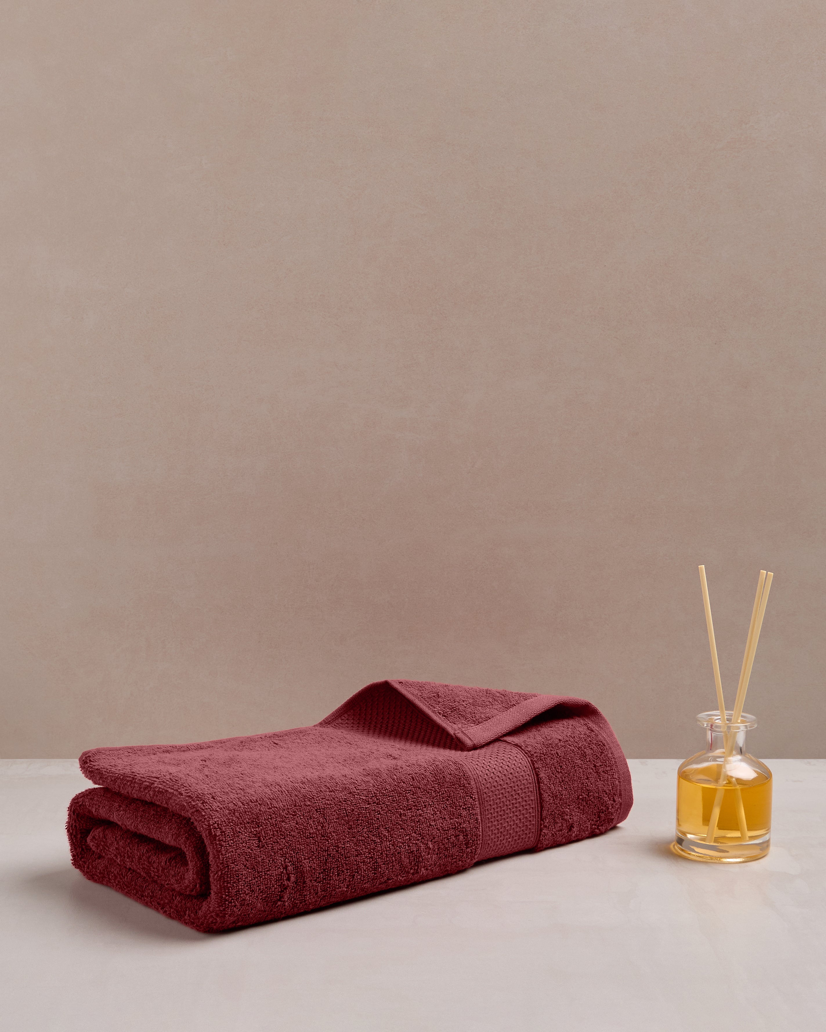 The Elite Collection, Daily Soft | Bath Sheet | 450 GSM - Divine Red
