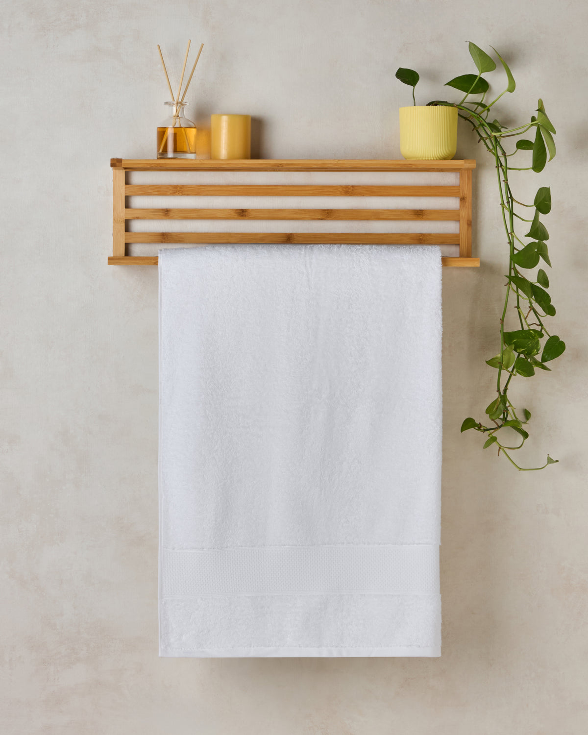 The Elite Collection | Small Bath Towel | 450 GSM | Star White