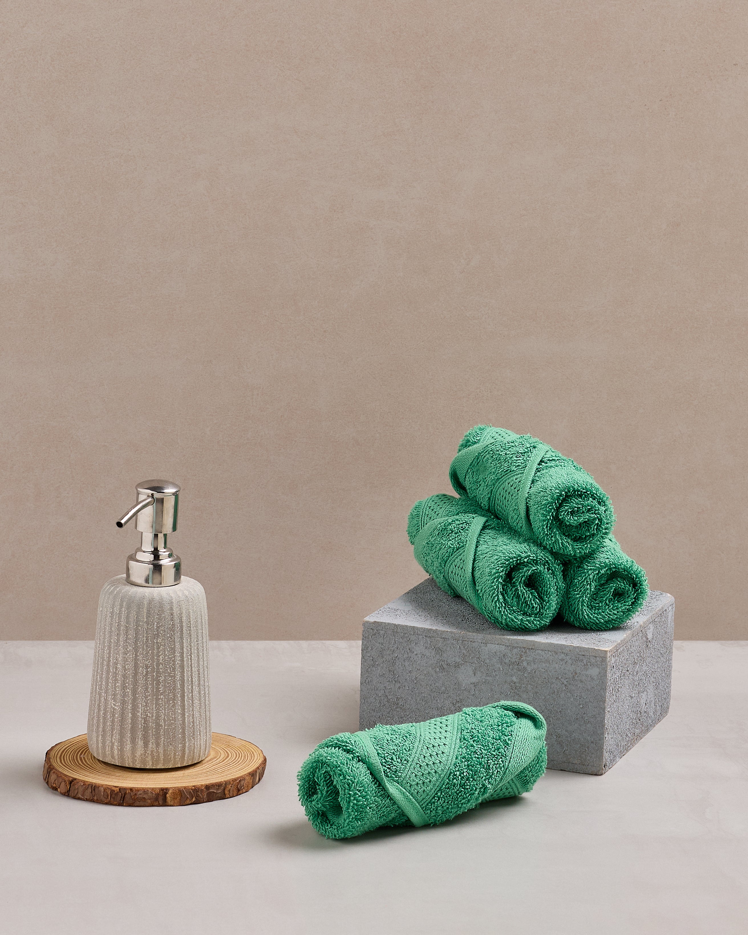 The Elite Collection | Face Towel | 450 GSM Pack of 4 | Sea Green