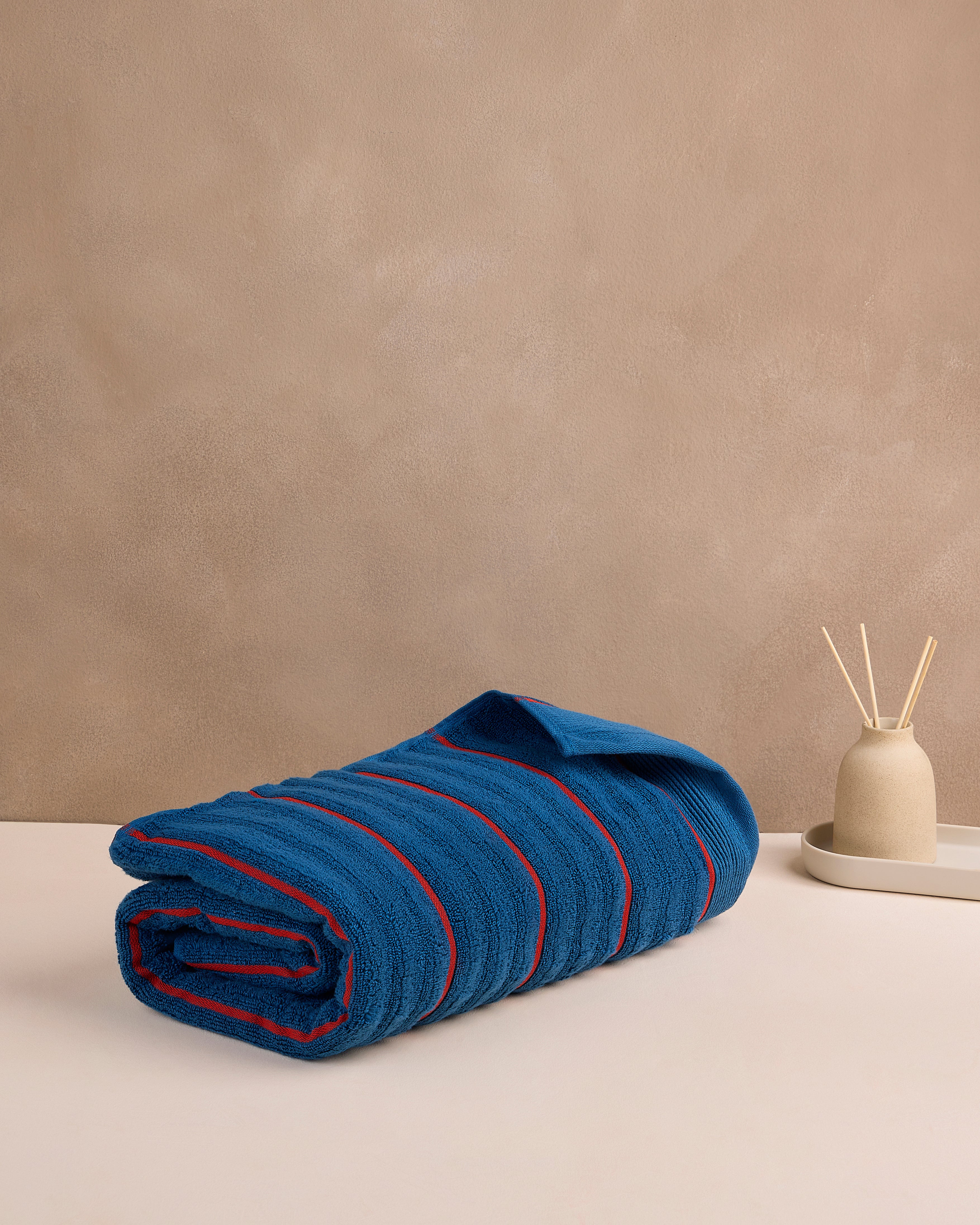 Elite Collection, Plush Quickdry | Bath Towel | 550 GSM - Deep Teal by Himeya