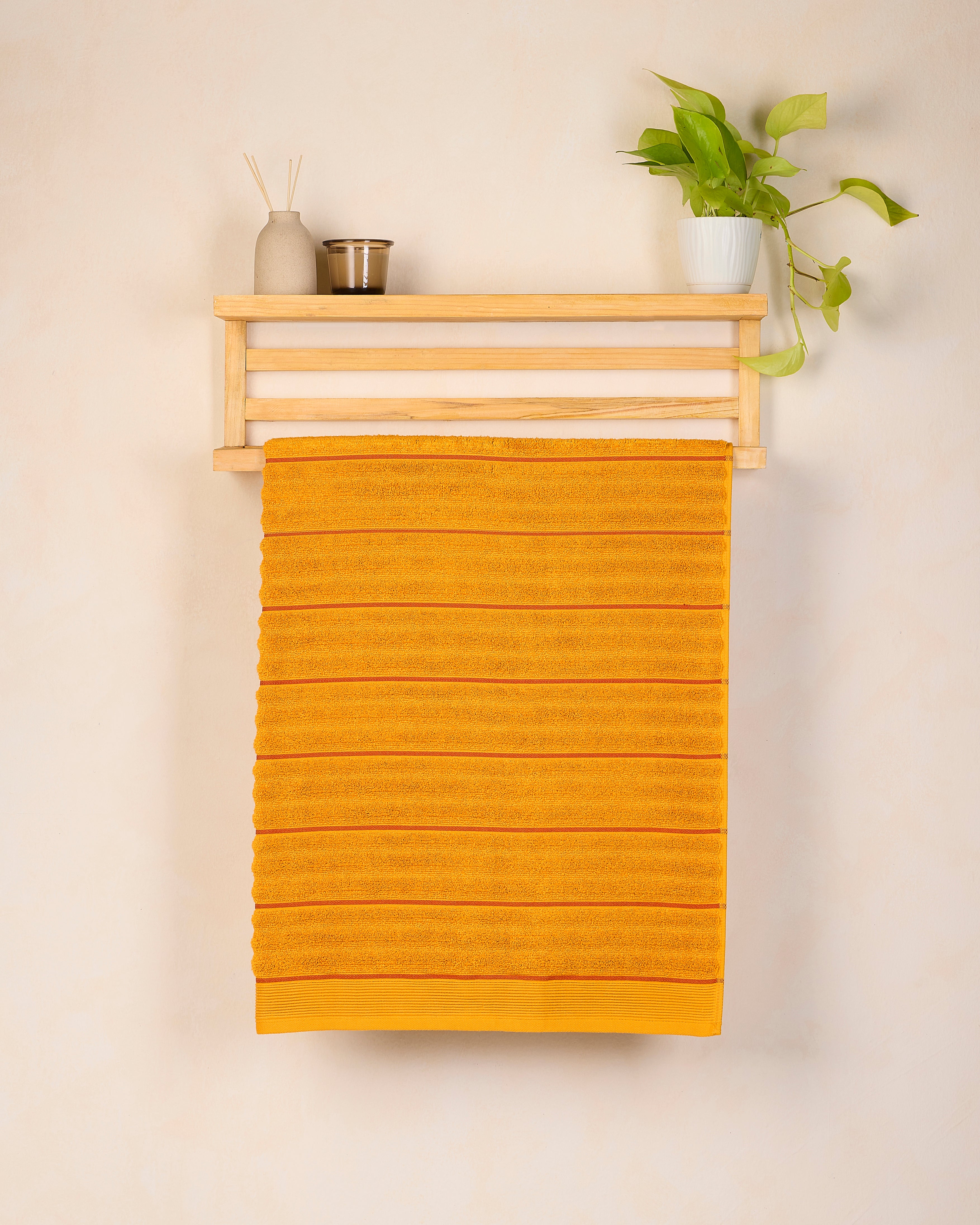 Elite Collection, Plush Quickdry | Bath Towel | 550 GSM - Sunflower Yellow by Himeya