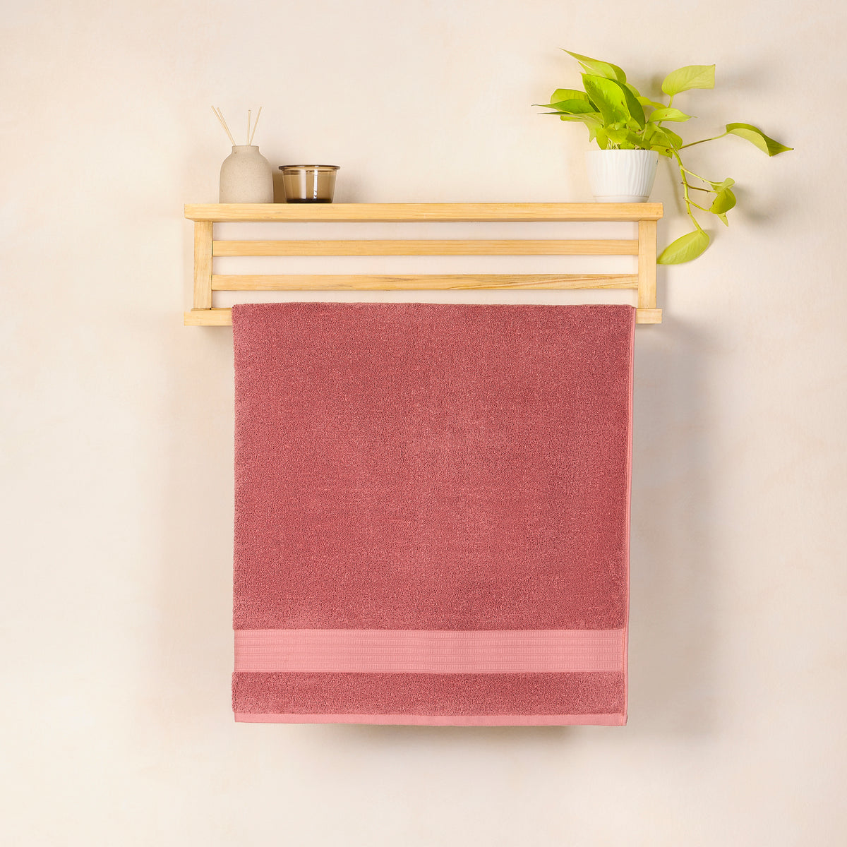 Elite Collection | Bath Towel | 500 GSM | Red