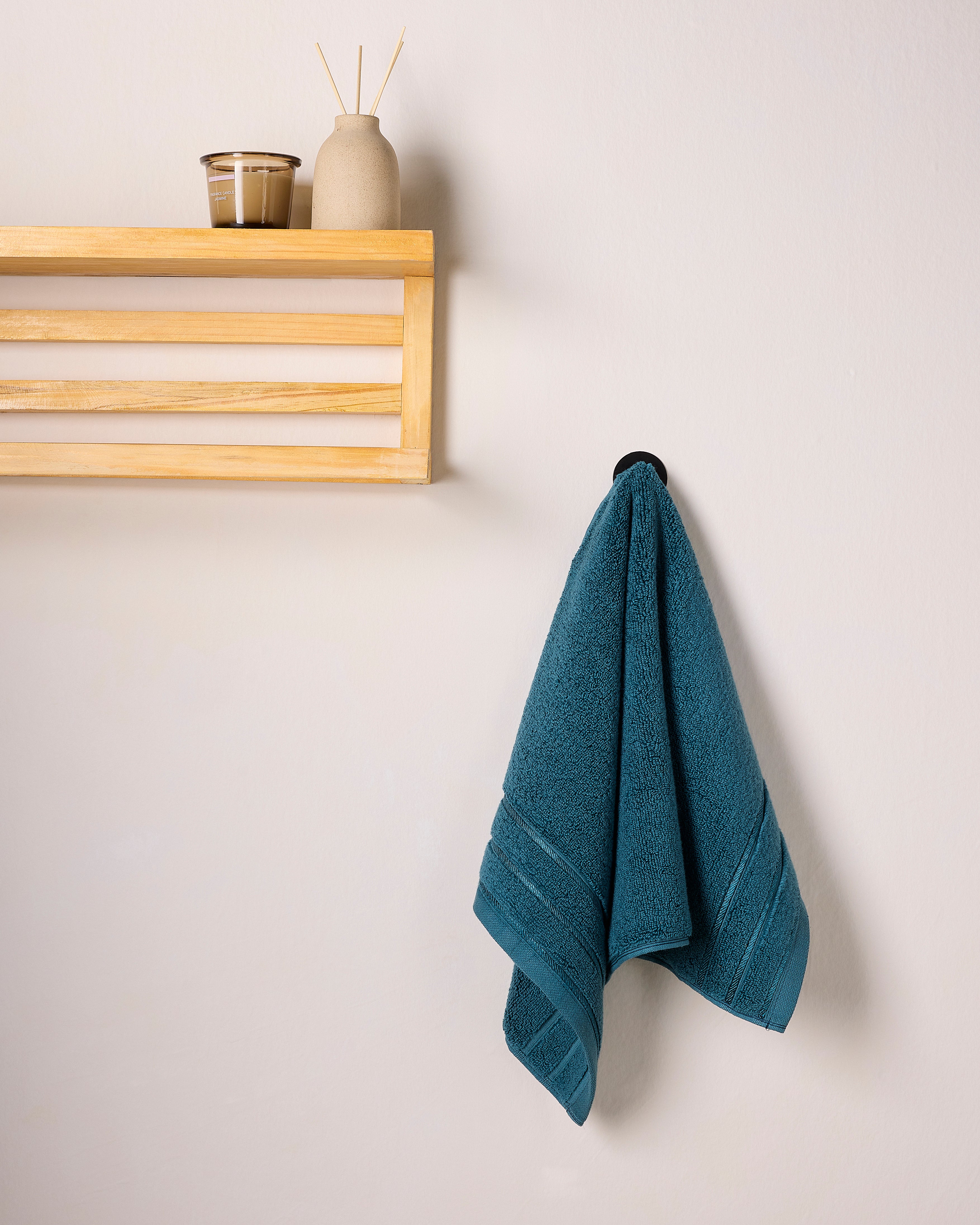 Gold Collection | Hand Towel | 650 GSM | Peacock Teal by Himeya