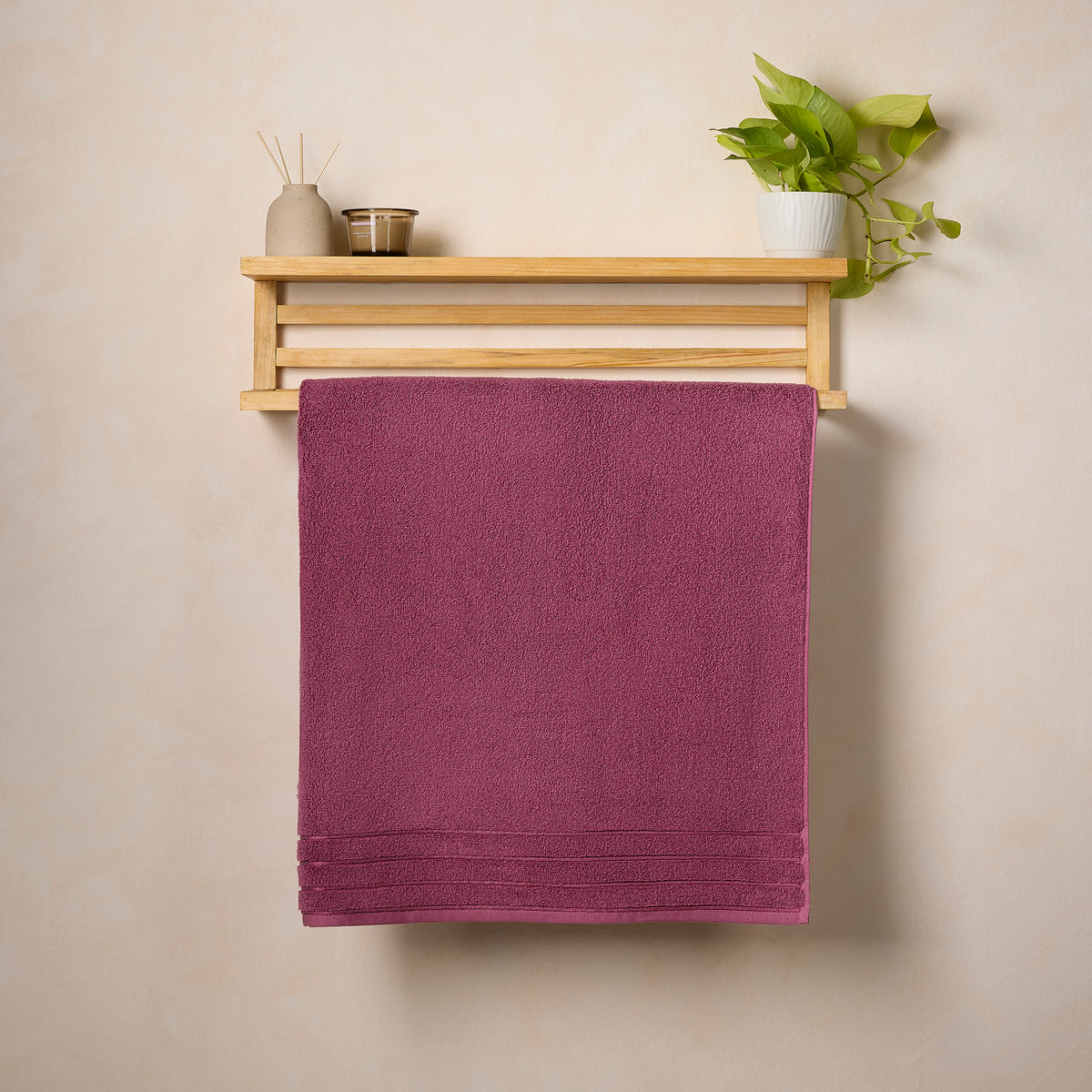 Gold Collection | Hand Towel | 650 GSM | Purple