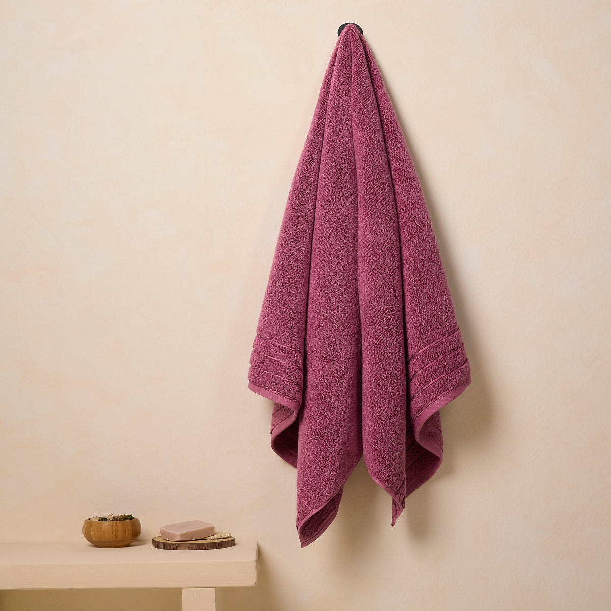 Gold Collection | Hand Towel | 650 GSM | Purple