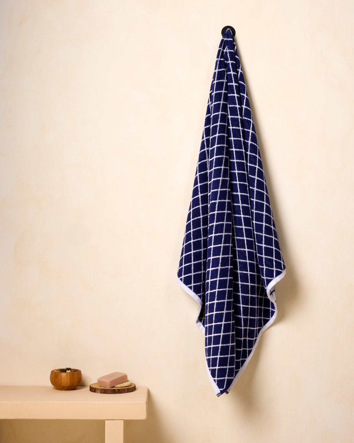 Himeya Fashion Lattice 500 GSM Bath Towel - Navy Blue