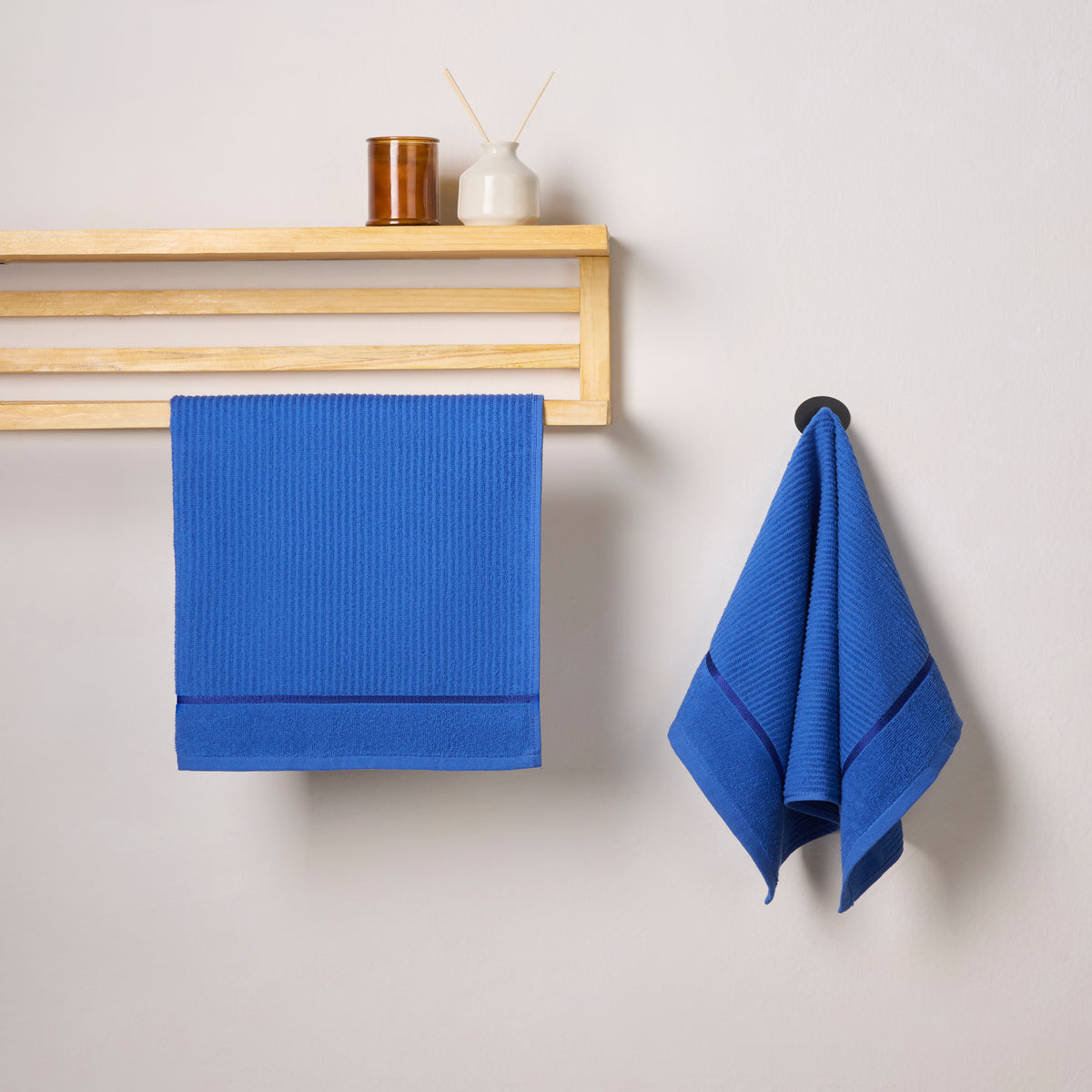 Comfort Collection | Face Towel | 300 GSM(Pack of 4)| Blue