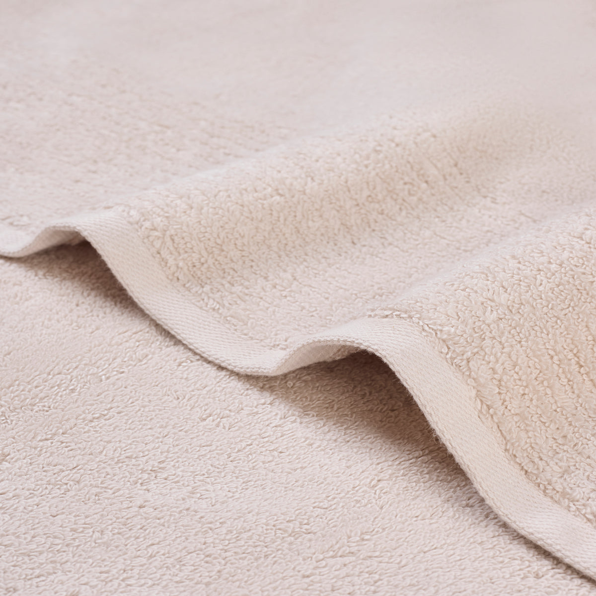 Gold Collection | Bath Towel | 600 GSM | Soft Beige