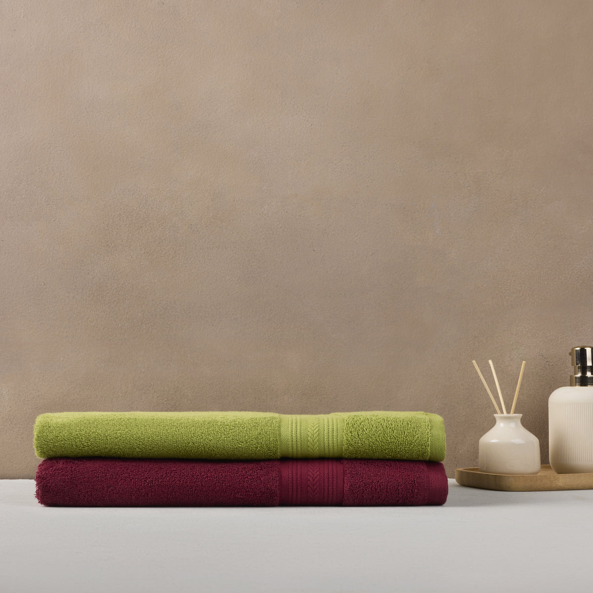 Cotton Basic | Bath Towel(Pack of2) | 500 GSM | Olive Green & Red