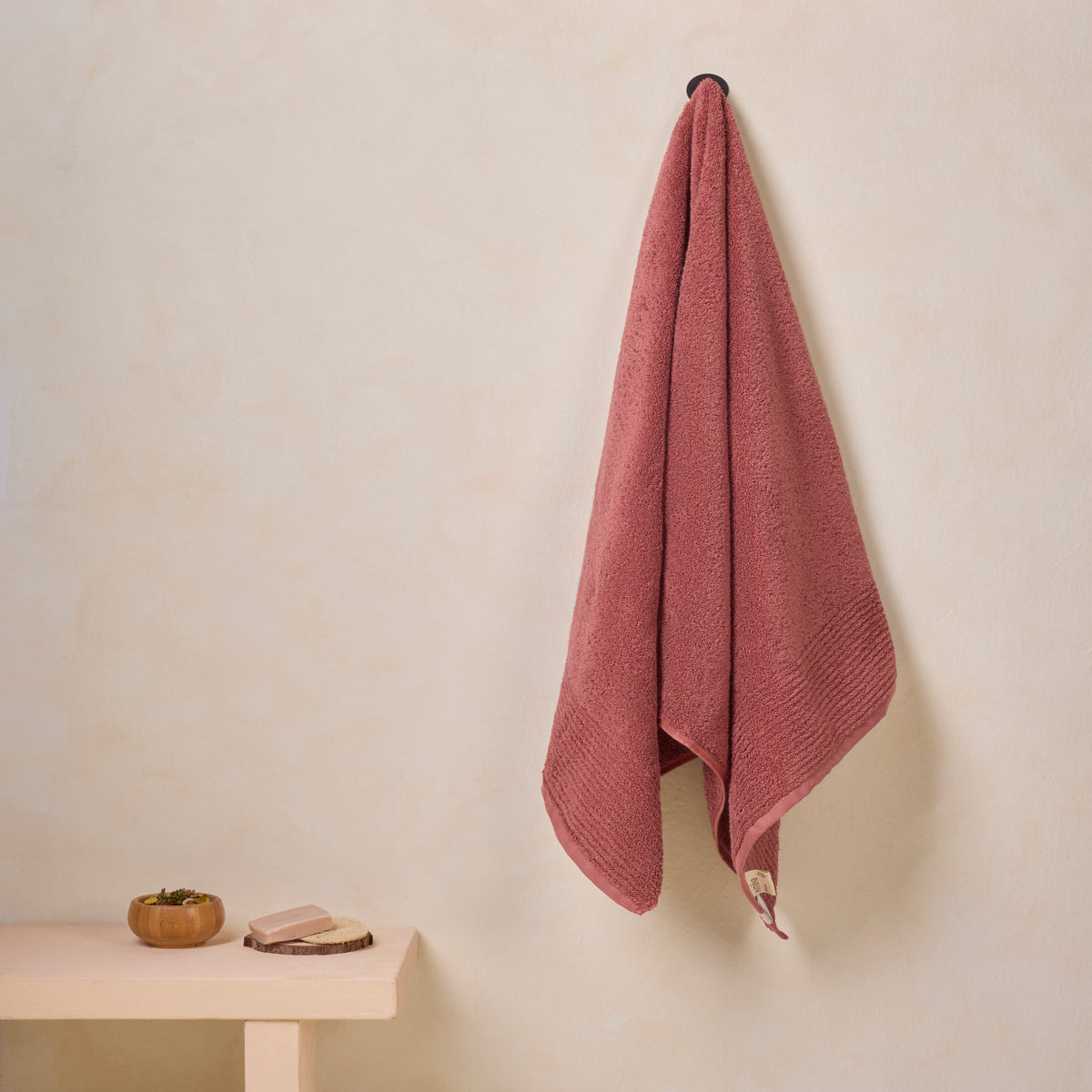Gold Collection | Bath Towel | 600 GSM | Orange Rust
