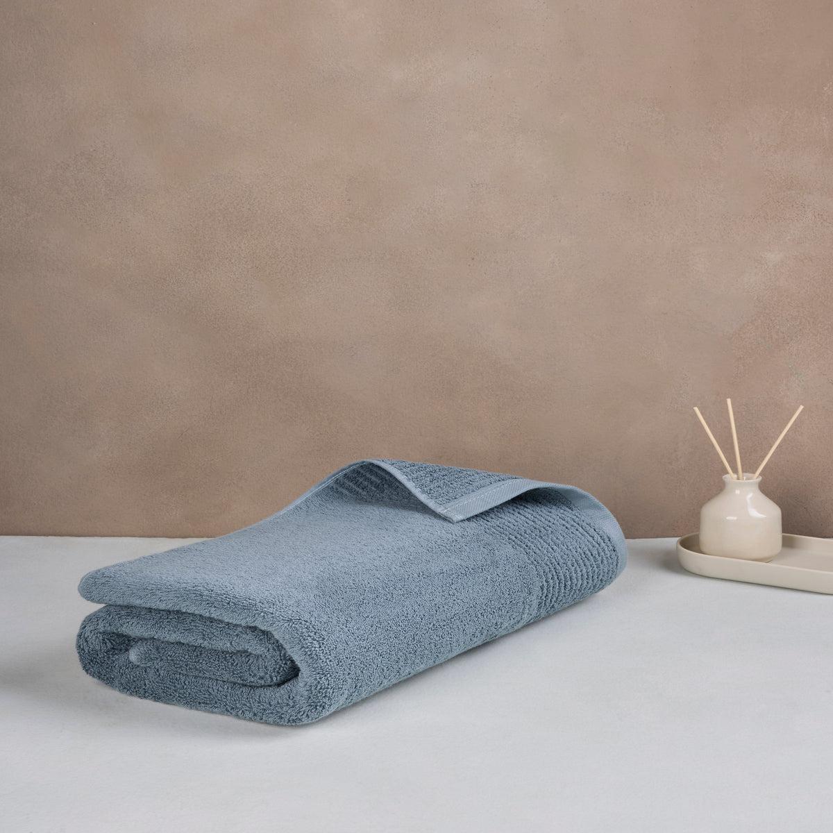Gold Collection | Bath Towel | 600 GSM | Vintage Blue