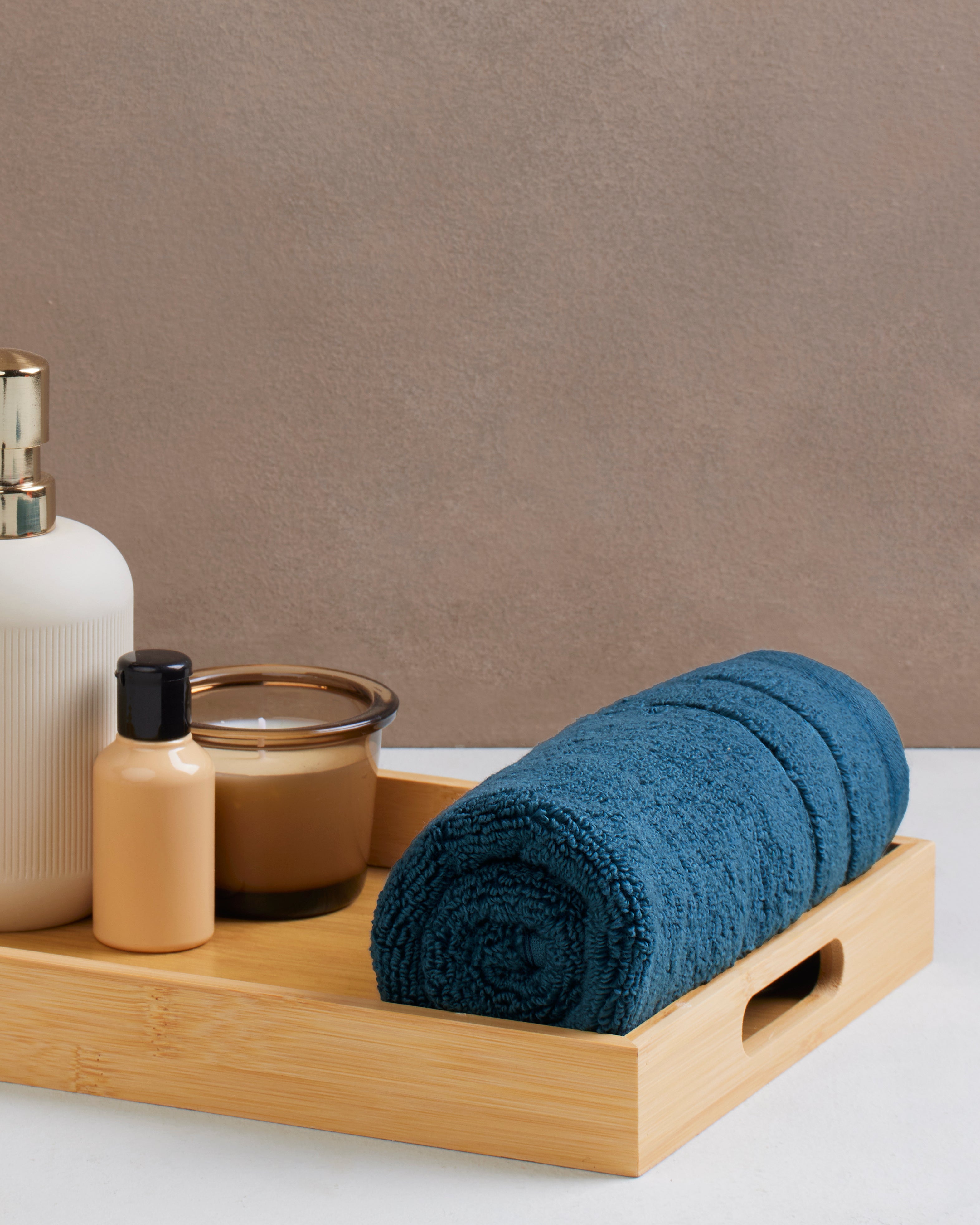 Gold Collection | Hand Towel | 650 GSM | Peacock Teal by Himeya