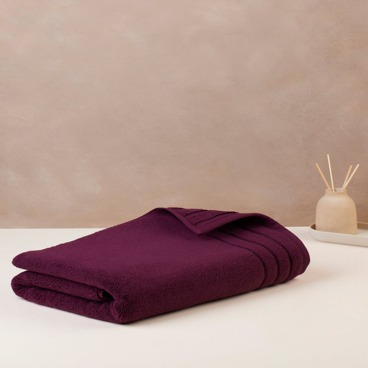 Gold Collection | Hand Towel | 650 GSM | Wine