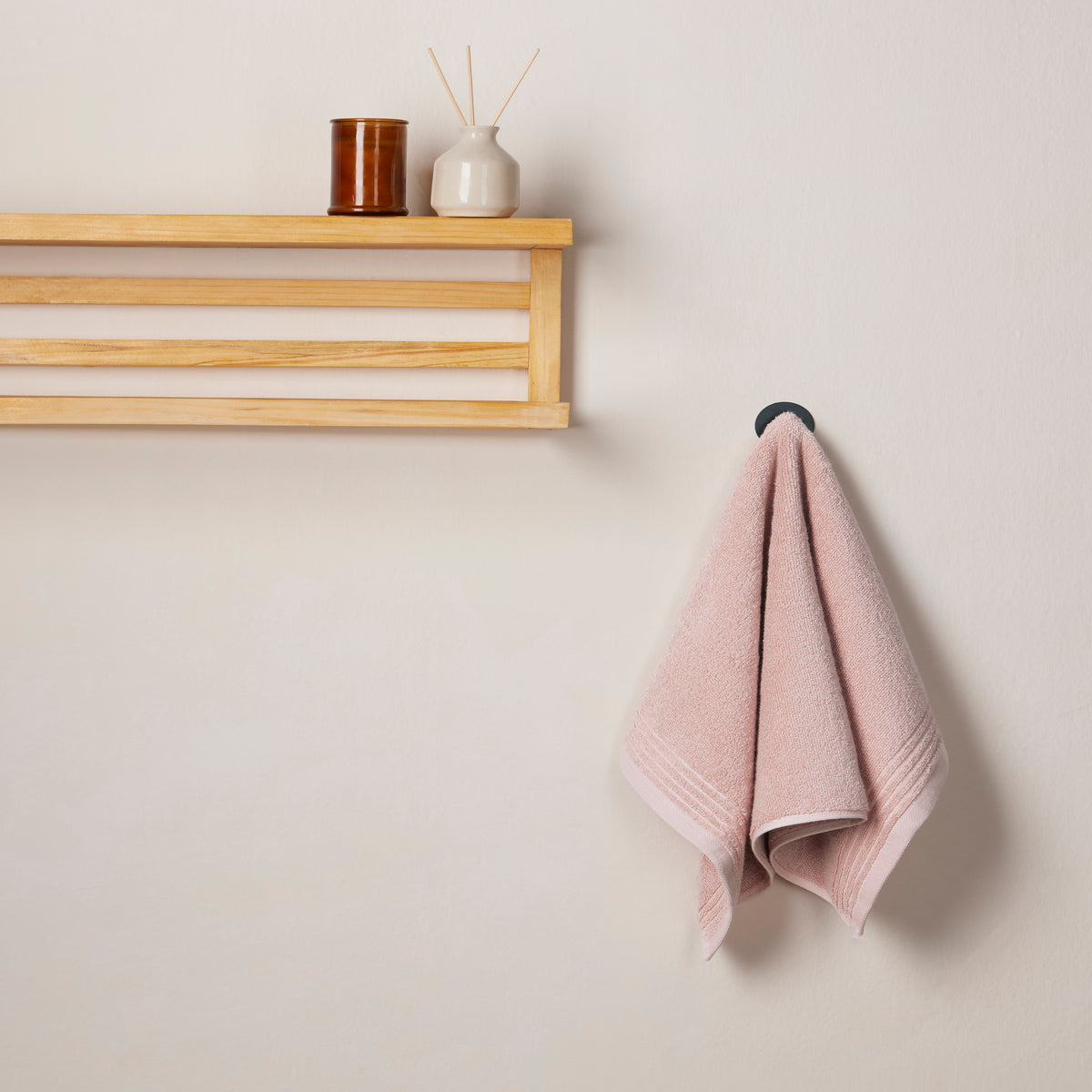 Gold Collection | Hand Towel | 600 GSM | Soft Beige