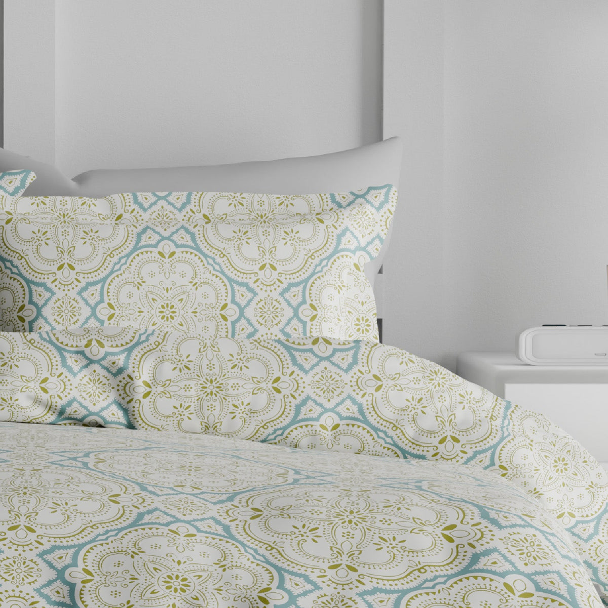 The Comfort Collection | Printed King Bedsheet Set | 144 TC Cotton | Lime Green