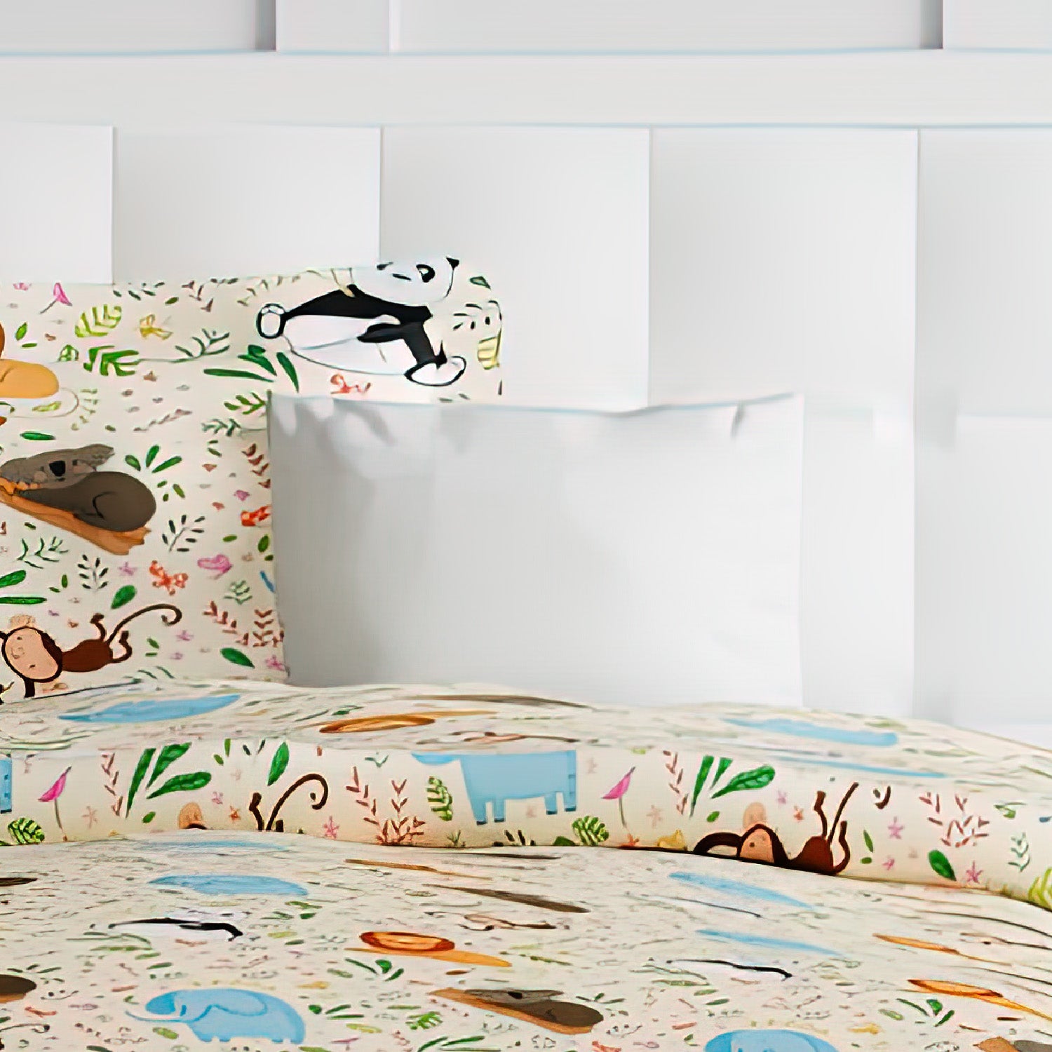 The Play Collection | Printed Double Bedsheet Set | 180 TC Cotton | Jungle Days