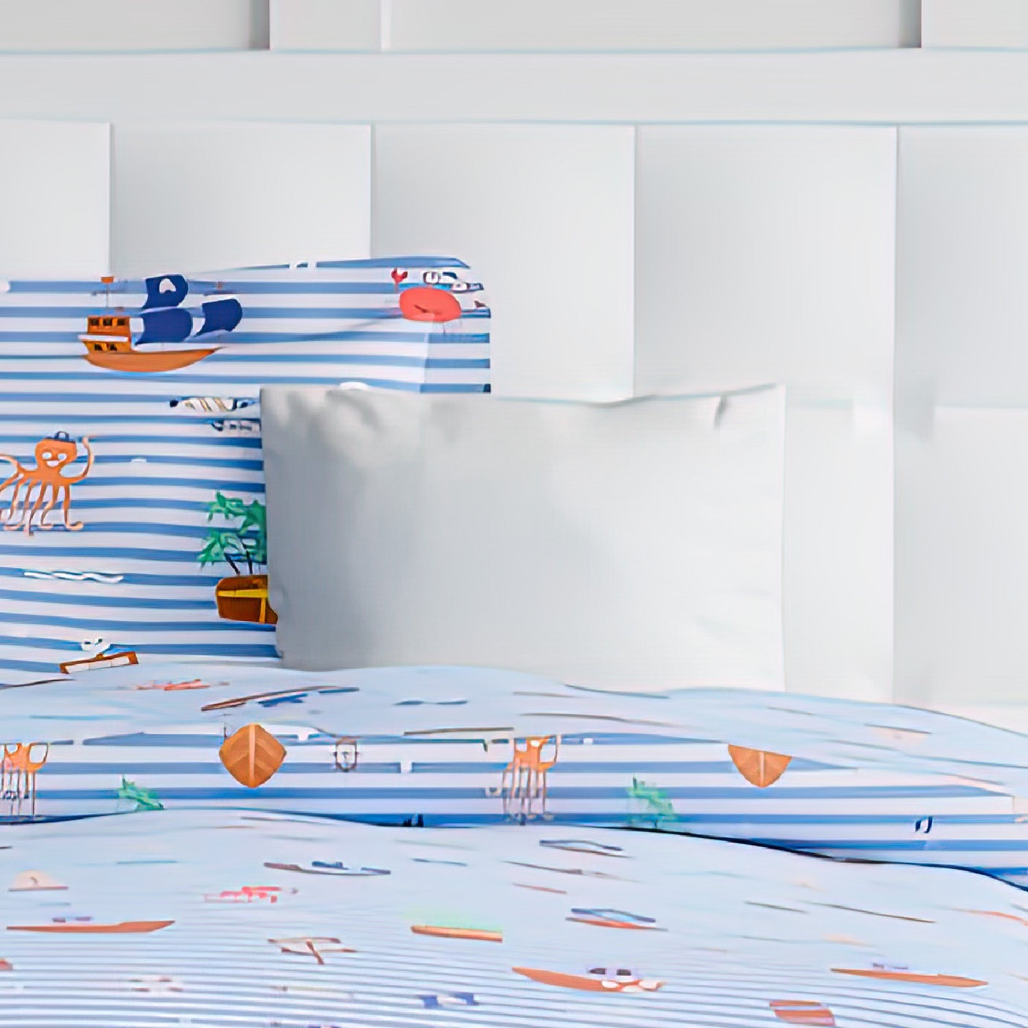 The Play Collection | Printed Double Bedsheet Set | 180 TC Cotton | Sea Pirate