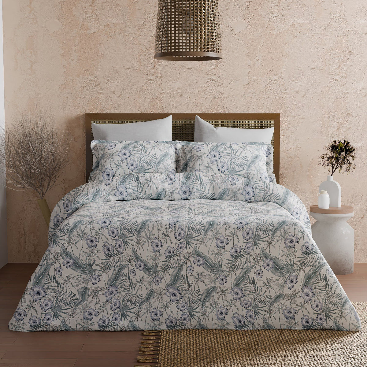 The Elite Collection | Printed King Bedsheet Set | 180 TC Cotton  | Venus Blue