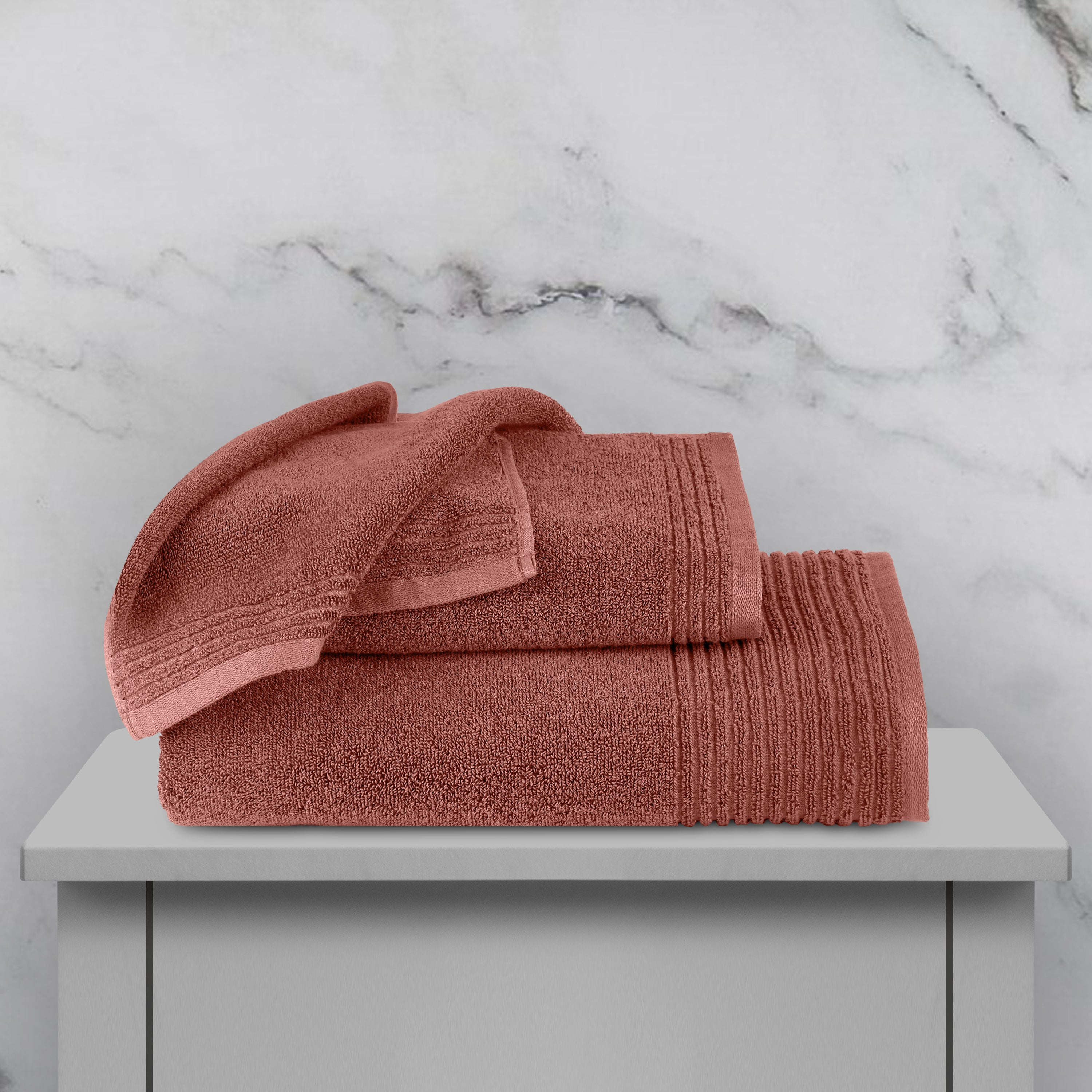 Gold Collection, Lush Spa | Bath Towel | 600 GSM - Orange Rust by Himeya