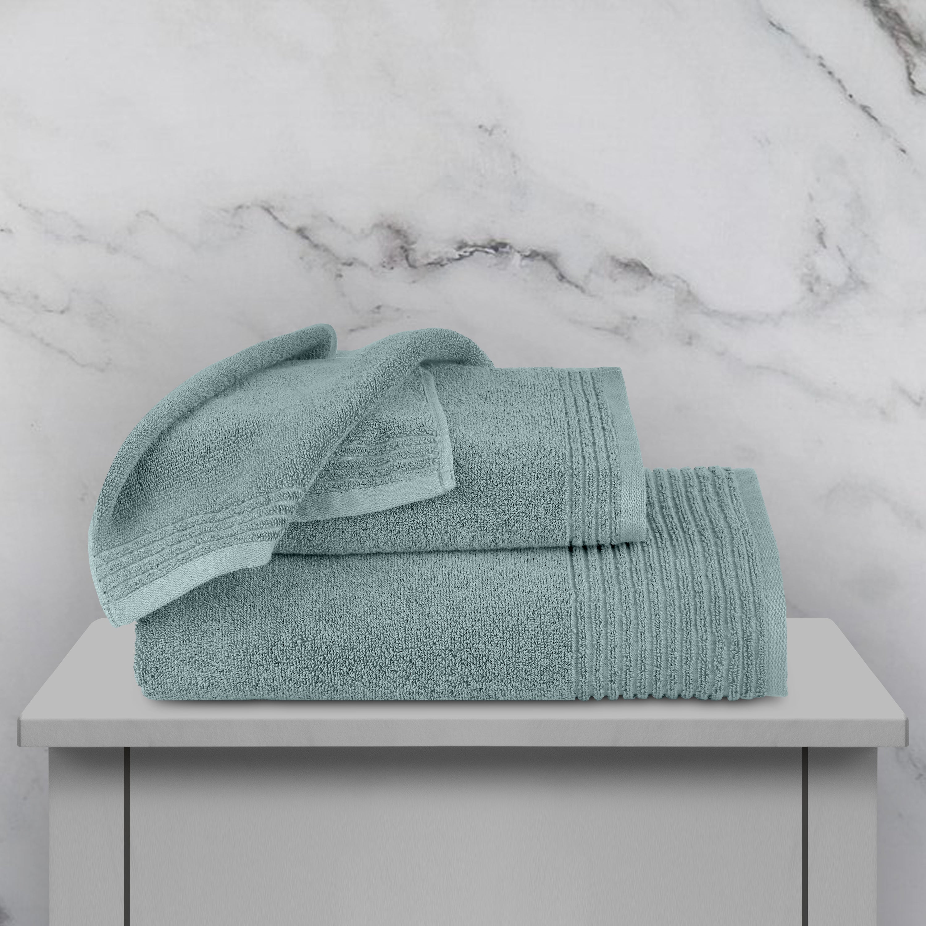 Gold Collection, Lush Spa | Bath Towel | 600 GSM - Spruce Stone by Himeya