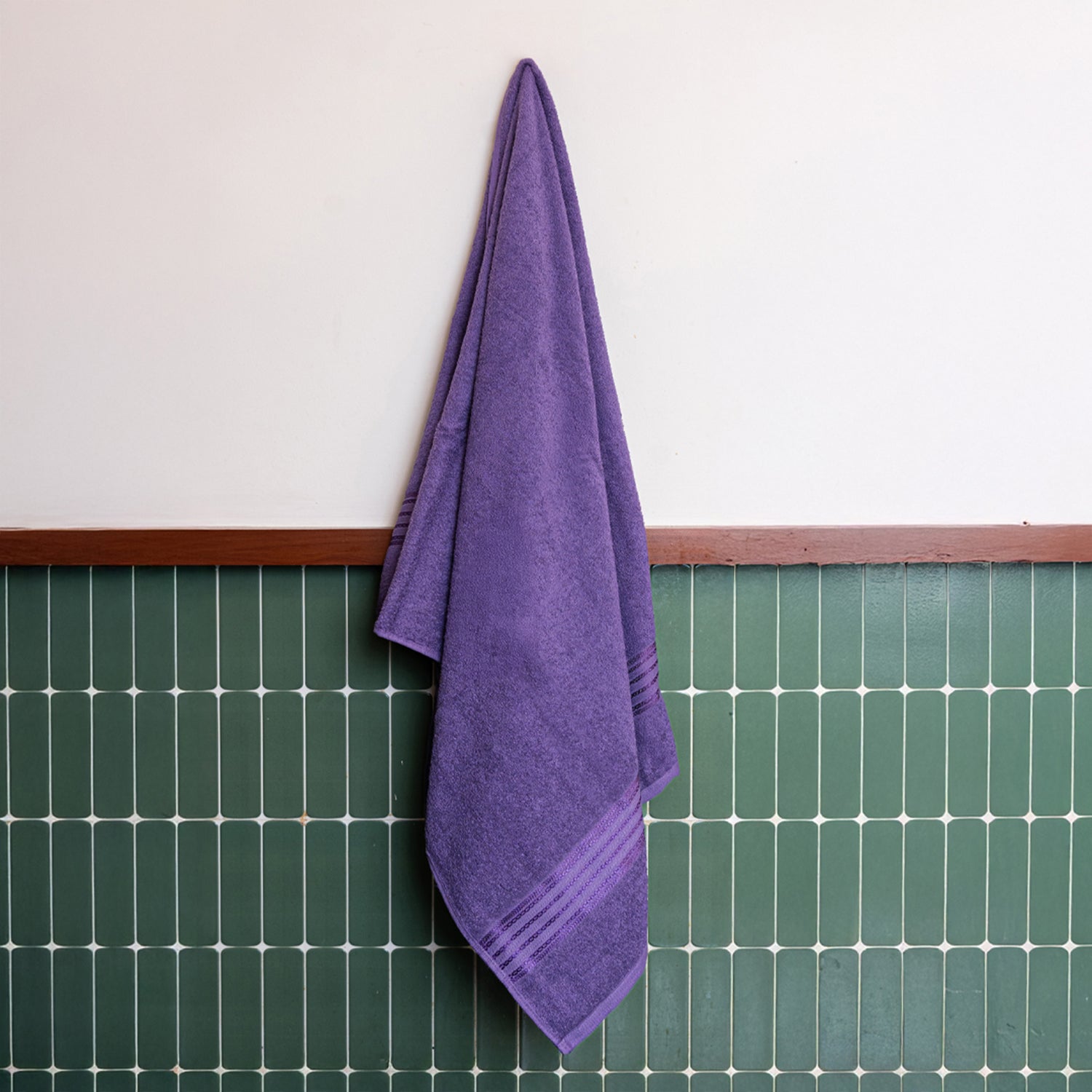 Classic Cotton|Bath Towel|380 GSM - Matt Purple - Himeya